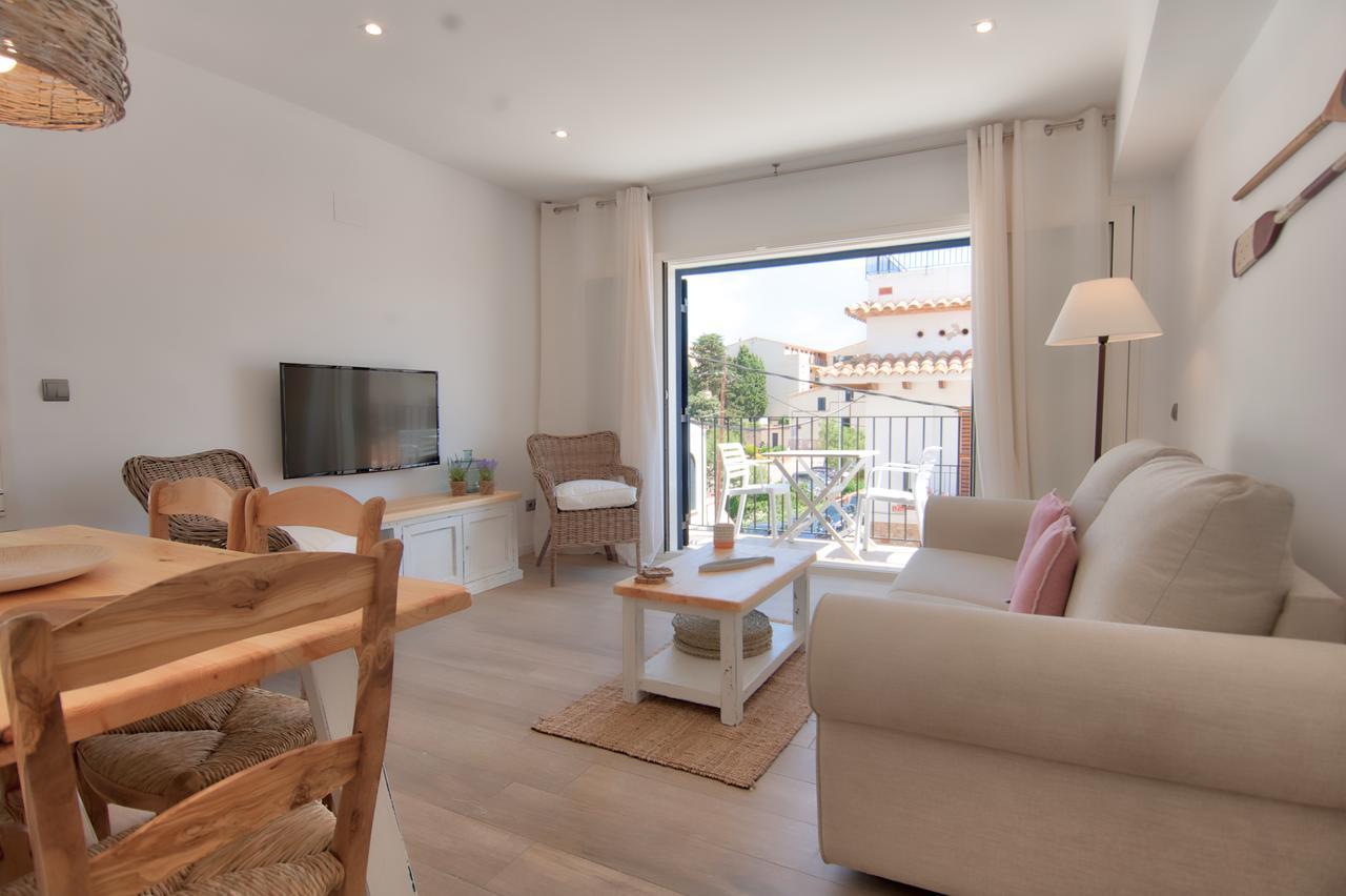 Sant Roc Apartments A Minute From The Beach Calella De Palafrugell Exterior photo