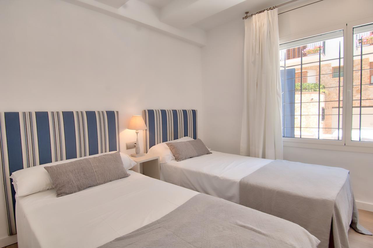 Sant Roc Apartments A Minute From The Beach Calella De Palafrugell Exterior photo